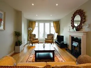 Апарт-отель Jameson Court