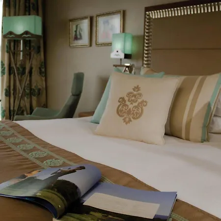 Апарт-отель Jameson Court 4*