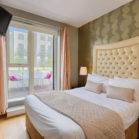 Апарт-отель Jameson Court Голуэй